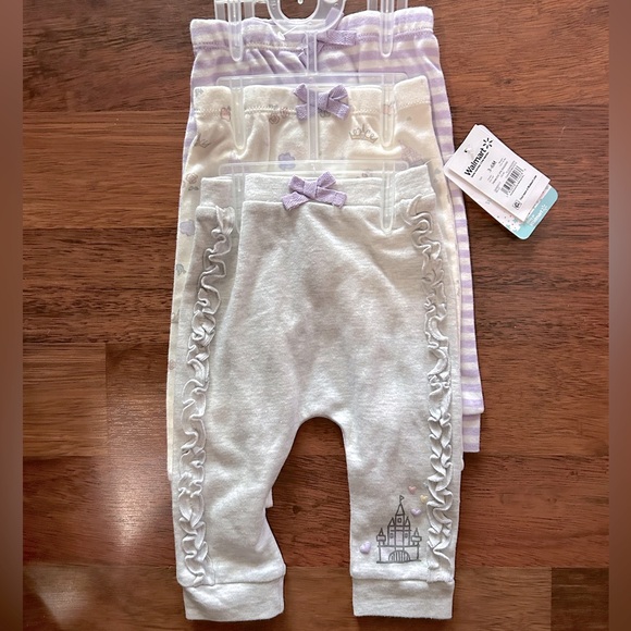 Baby Disney 3-6 Month Pants set - Picture 1 of 4